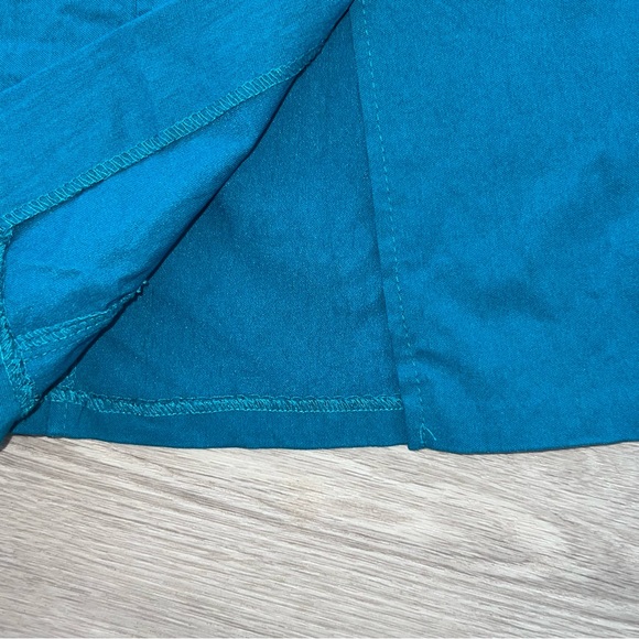 GUESS Bodycon Peplum Dress - Picture 5 of 6